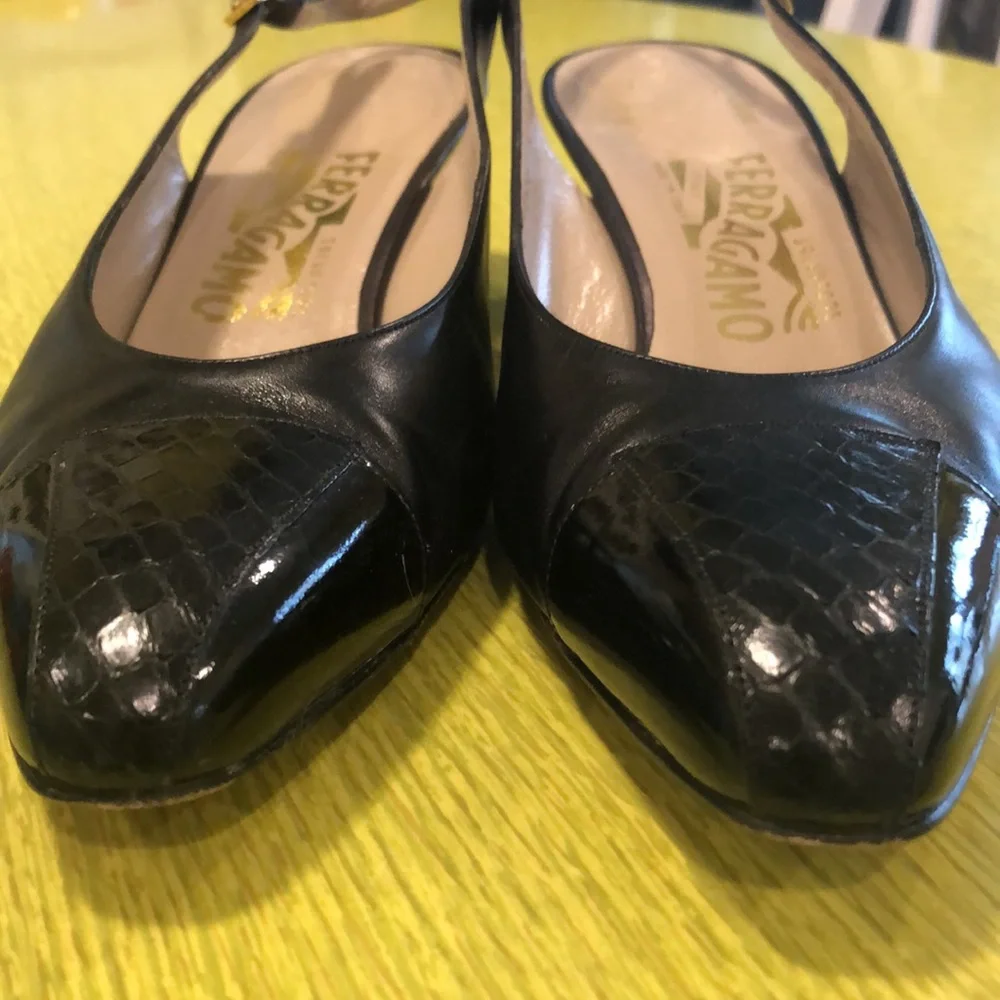Salvatore Ferragamo Black Sling Back Shoes Saks Fifth Avenue - Picture 8 of 14